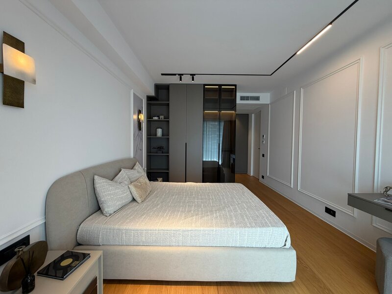 2025 One Floreasca Towers, 4 camere 230 mp, Totul Nou, Parcare