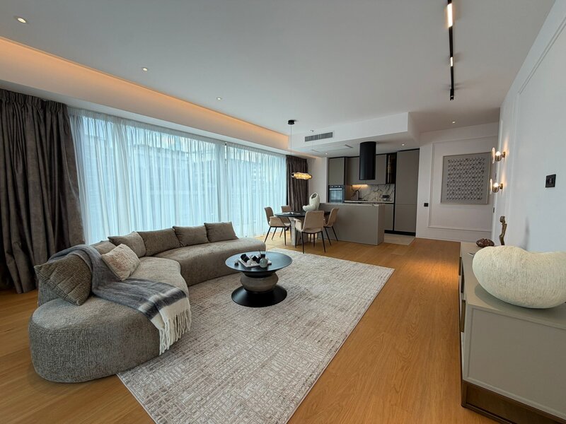 2025 One Floreasca Towers, 4 camere 230 mp, Totul Nou, Parcare