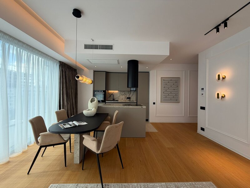 2025 One Floreasca Towers, 4 camere 230 mp, Totul Nou, Parcare